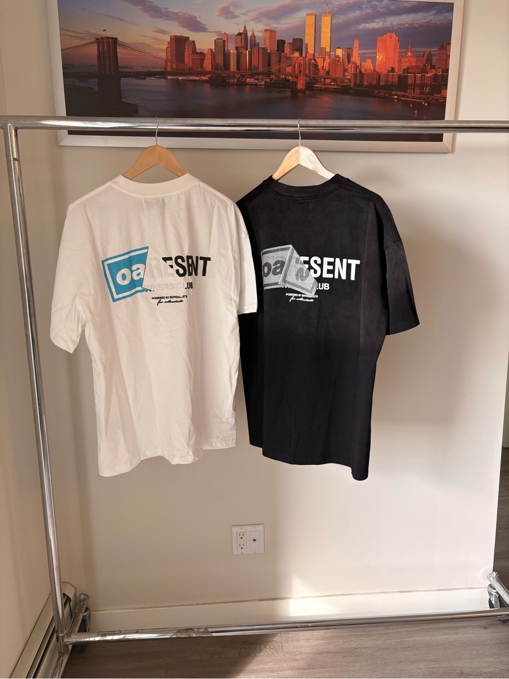 REPRESENT “Oasis Club” T-Shirt